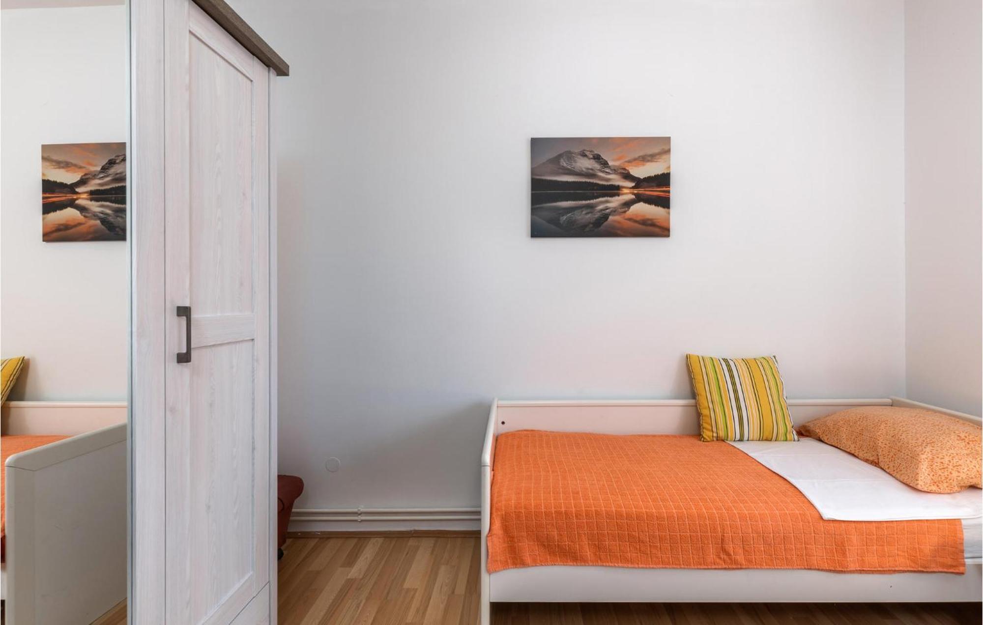 2 Bedroom Gorgeous Apartment In Kostrena Zewnętrze zdjęcie